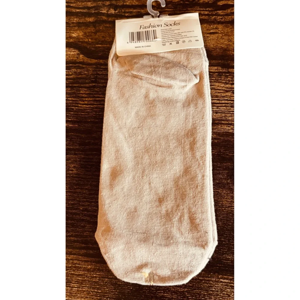Labubu Character Combed Cotton Ankle Socks Beige Polka Dot Pop Mart Style